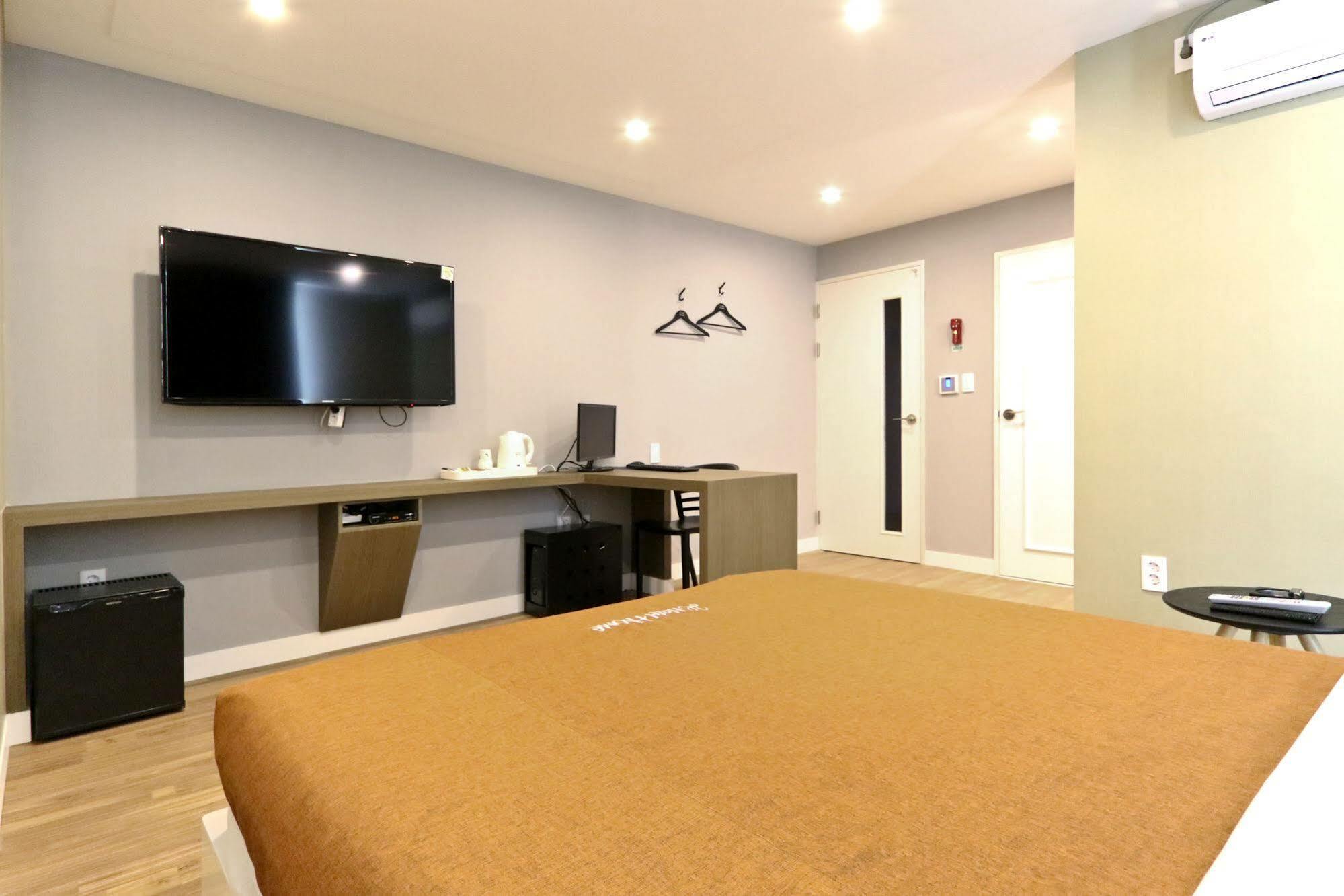 Hotel Home Busan Eksteriør bilde